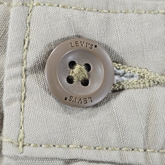 Levis Cargo Shorts Mens 38 Khaki Ripstop Outdoor Baggy Casual Skater Y2K - Picture 4 of 9